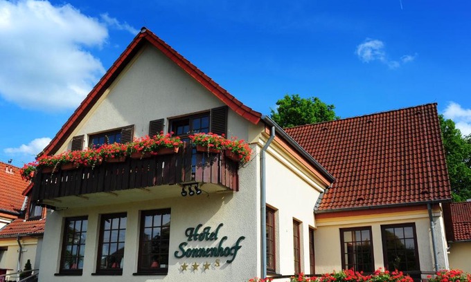 Weyerbusch Hotel | Hotel Restaurant Sonnenhof
