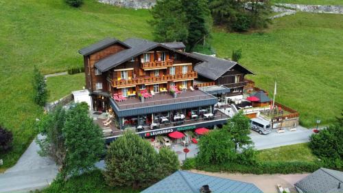 Leukerbad Hotel | Hotel Restaurant Waldhaus