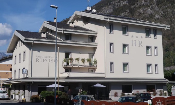 Spino al Brembo Hotel | Hotel Riposo