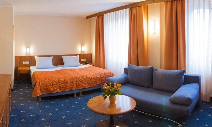 Friedrichstadt Hotel | Hotel Rubin
