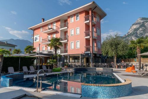 Riva del Garda Hotel | Hotel Rudy