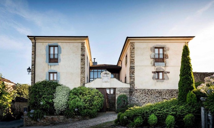 Vegadeo Hotel | Hotel Rural Casona Trabadelo