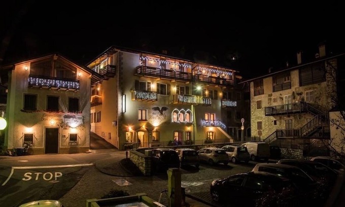 San Lorenzo in Banale Hotel | Hotel San Lorenzo