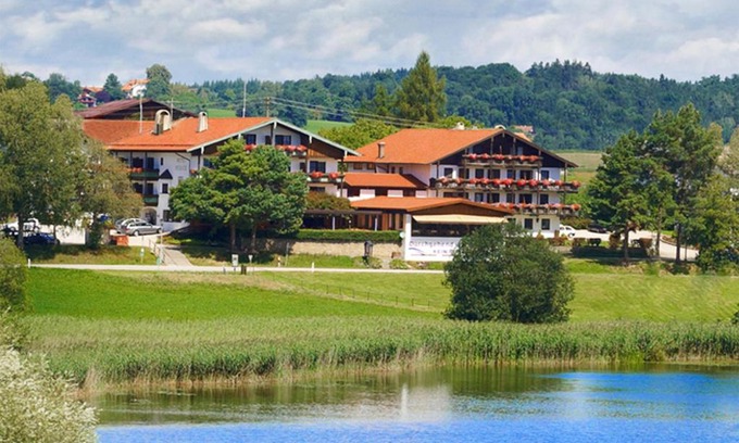 Pelham Hotel | Hotel Seeblick & Ferienwohnung