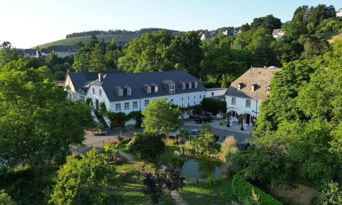 Mertesdorf Hotel | Hotel und Weingut Karlsmühle