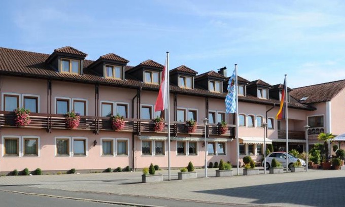Breitenguessbach House | Hotel Vierjahreszeiten