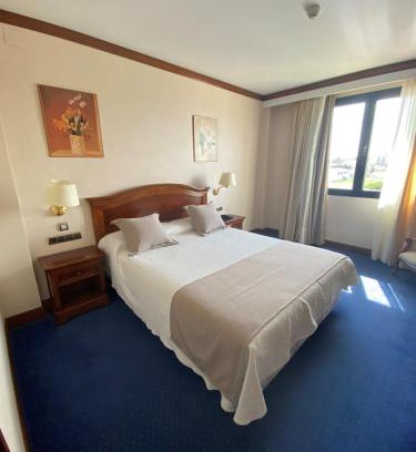 Almazan Hotel | Hotel Villa De Almazan