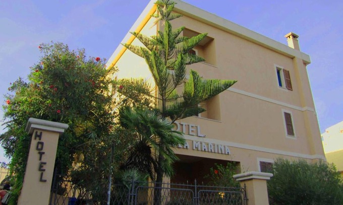 La Maddalena Hotel | Hotel Villa Marina