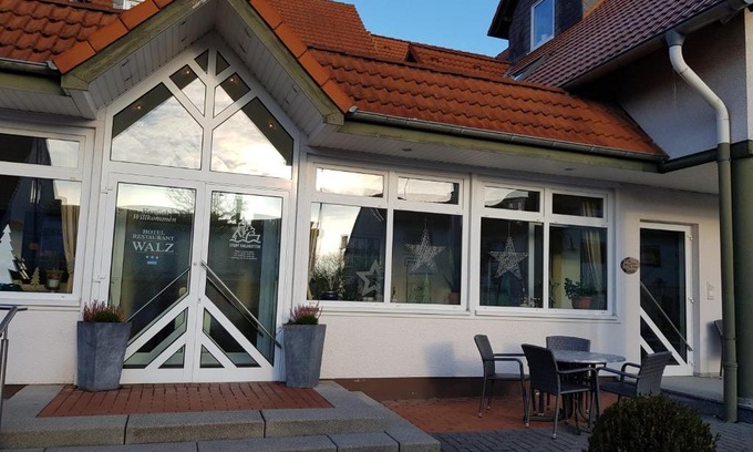 Salzkotten Hotel | Hotel Walz