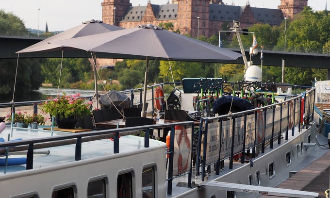 Amsterdam City Centre Hotel | Hotelboat Allure