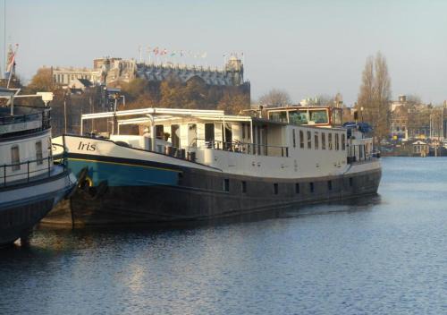 Amsterdam City Centre Hotel | Hotelboat Iris