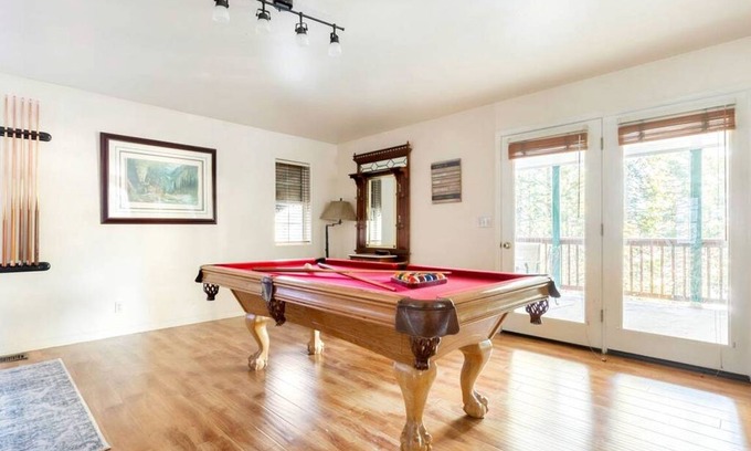 Yosemite West House | House ∙ 1 bedroom ∙ 8 guests