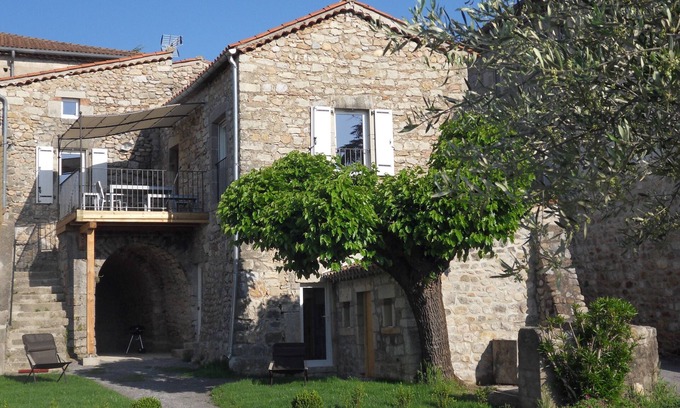 Casteljau House | HOUSE RENTAL IN CASTELJAU