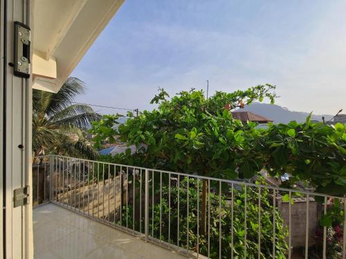 Freetown House | House Sleeps6-Bbq-Balcony-ScenicMountainView