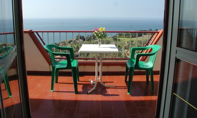Joppolo Apartment | house with stunning views