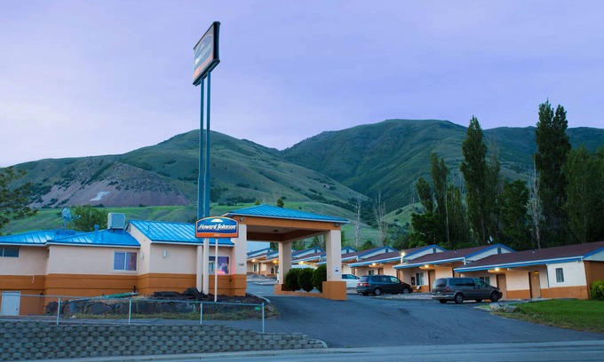 Brigham City Hotel | Howard Johnson by Wyndham Brigham City