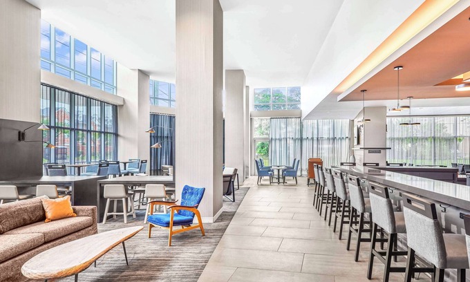 Texas Medical Center Hotel | Hyatt House Houston Medical Center