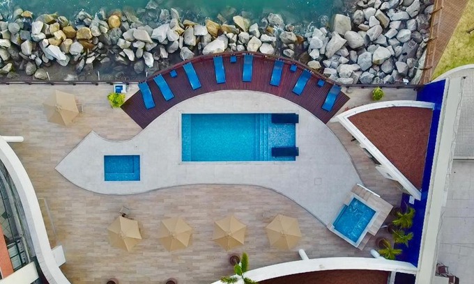 Mucuripe Hotel | Iate Plaza Hotel