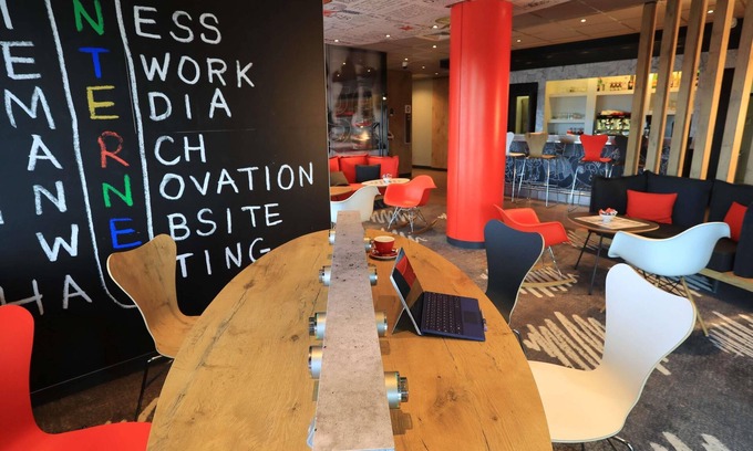 Aurillac Hotel | ibis Aurillac