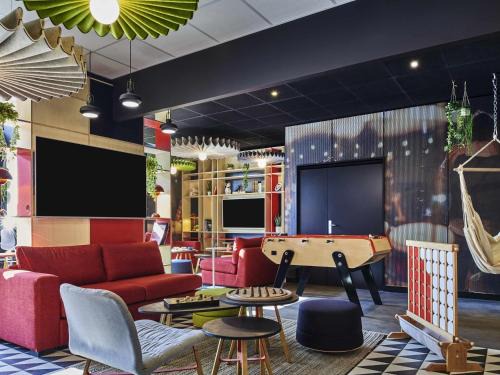 Clamart Hotel | ibis Clamart Paris Velizy
