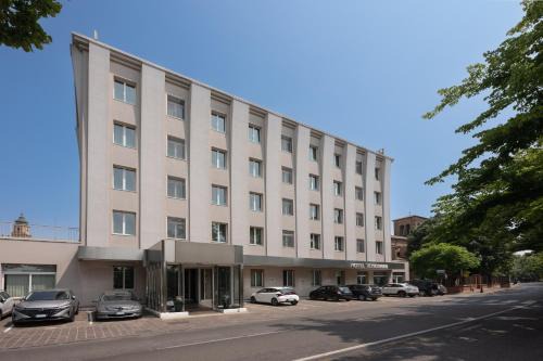 Parma City Centre Hotel | Ibis Styles Parma Toscanini