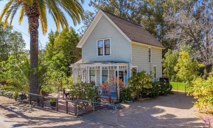 San Luis Obispo House | Iconic Modern Farmhouse- San Luis Obispo
