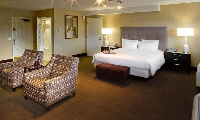 Cupertino Hotel | Ideal Mix of Comfort and Value! Free Parking and Breakfast, Onsite Pool