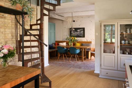 Ruhlsdorf House | Idyllic Hideaway In The Countryside