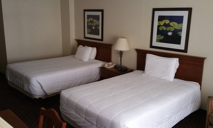 Lakeland Hotel | Imperial Swan Hotel & Suites