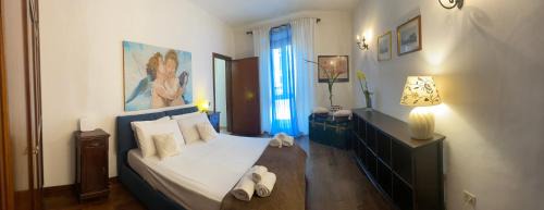 Monti Apartment | IN FRONT OF COLISEUM 5