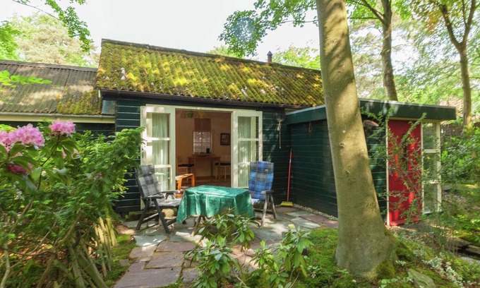 Huizen House | In the middle of the Gooise landscape