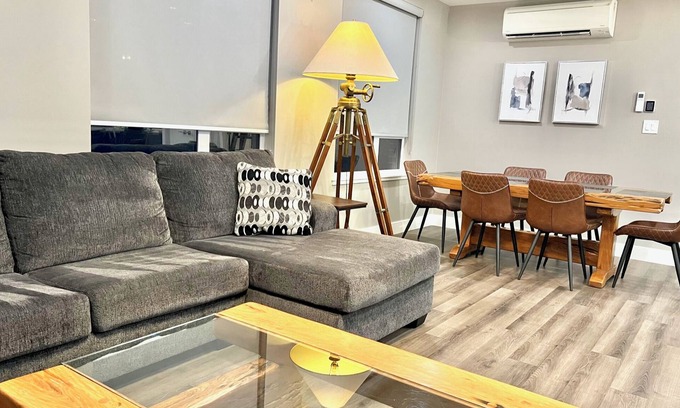 Prince George Apartment | Inclusively Home - Parkhouse Flat