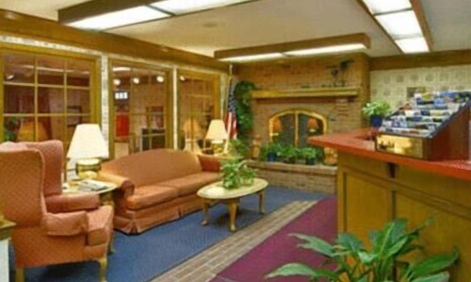 Indianapolis Hotel | Indy Speedway Inn