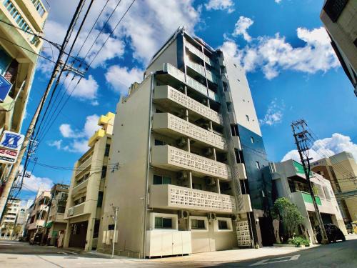 Naha City Centre Hotel | Infinity Hotel NahaKumoji -SEVEN Hotels and Resorts-
