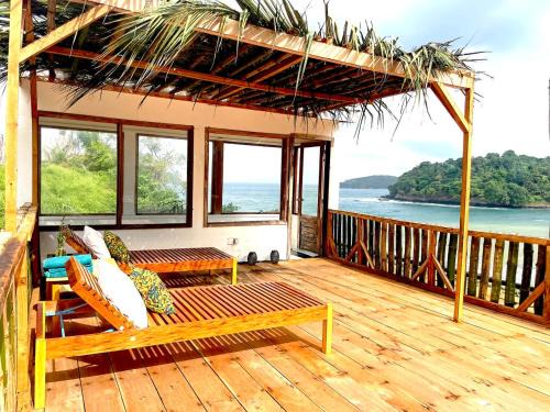 Santana House | Infinity-house with roof terrace and direct access to the beach