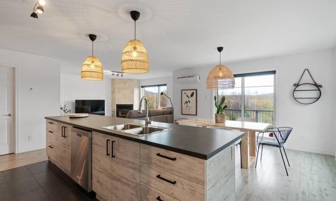 Beaupre Apartment | INITIAL - BOHO - Mont-Sainte-Anne