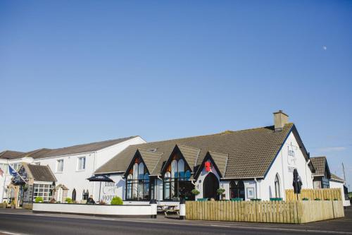 Portrush Hotel | Inn On The Coast