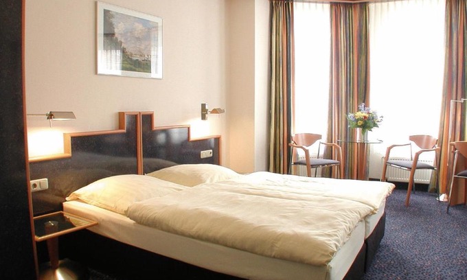 Deutz Hotel | Insel Hotel