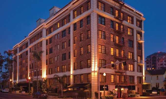 Park West Resort | Instant Booking 30% off WorldMark Inn at the Park (Studio with King Bed)