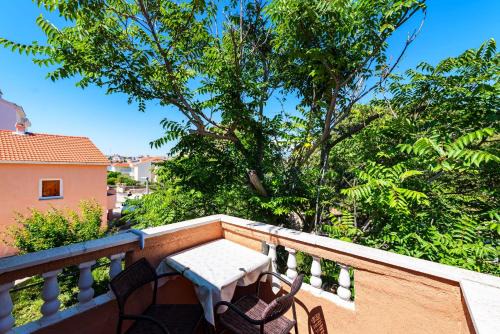 Zrce Apartment | Ivy Apartments in Center