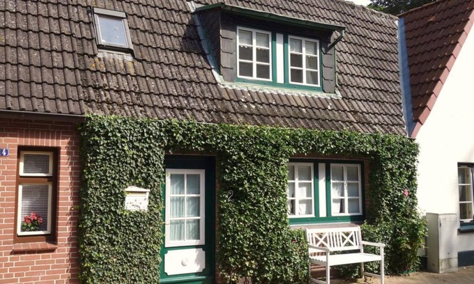 Friedrichstadt House | Ivy nest, Germany