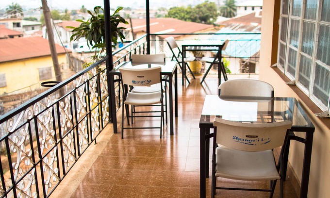 Freetown Hotel | Jam Lodge