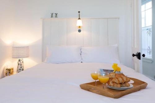 Mousehole House | Janies Cottage~ Mousehole~Eclectic Interiors & Vintage Charm