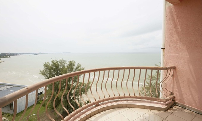 Taman Haji Zainal House | JC Sunshine Bay Resort Port Dickson