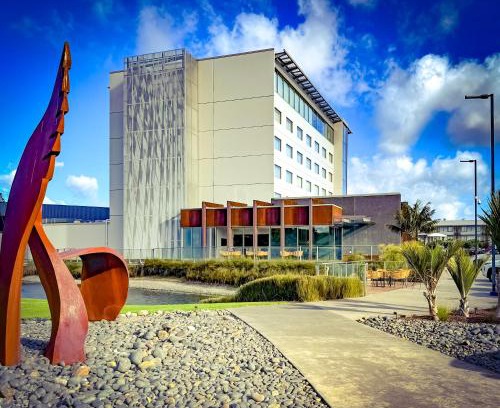 Mangere Hotel | JetPark Auckland Airport Hotel
