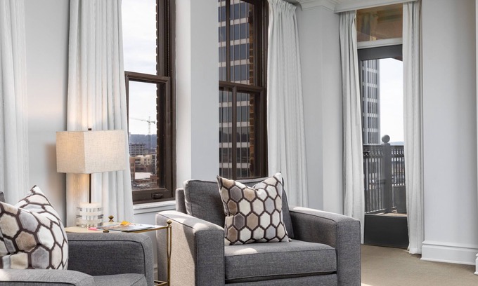 Central City Hotel | John Hand Club Hotel