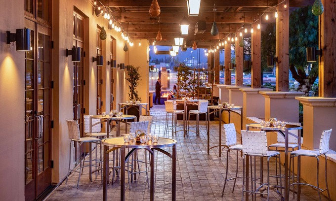 Cupertino Hotel | Juniper Hotel Cupertino, Curio Collection by Hilton