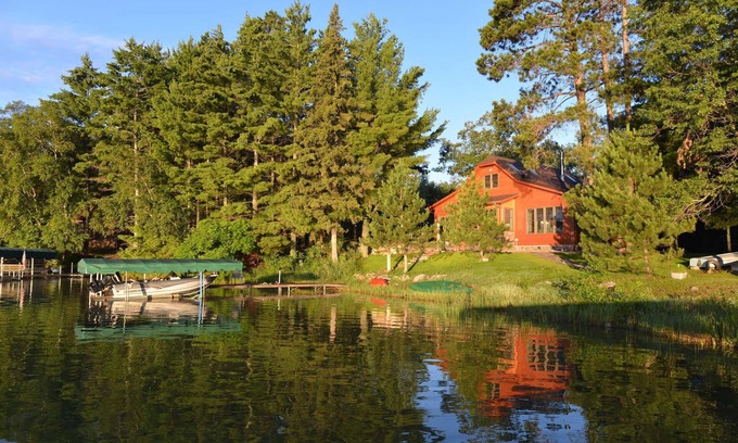 Backus Cottage | Just in! Week of 12- 19 July is now available. Premium Accommodation.