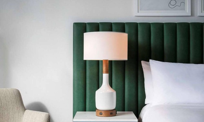 Downtown Chicago Resort | Just What You Were Looking For! Near Chicago Tribune Tower, Pets are Allowed