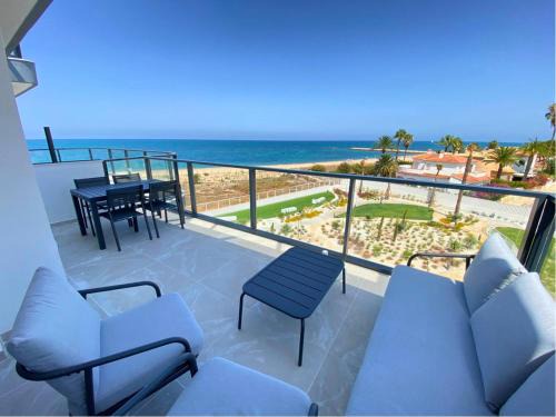 Molinell Apartment | Karibuni - Marenia's Dream